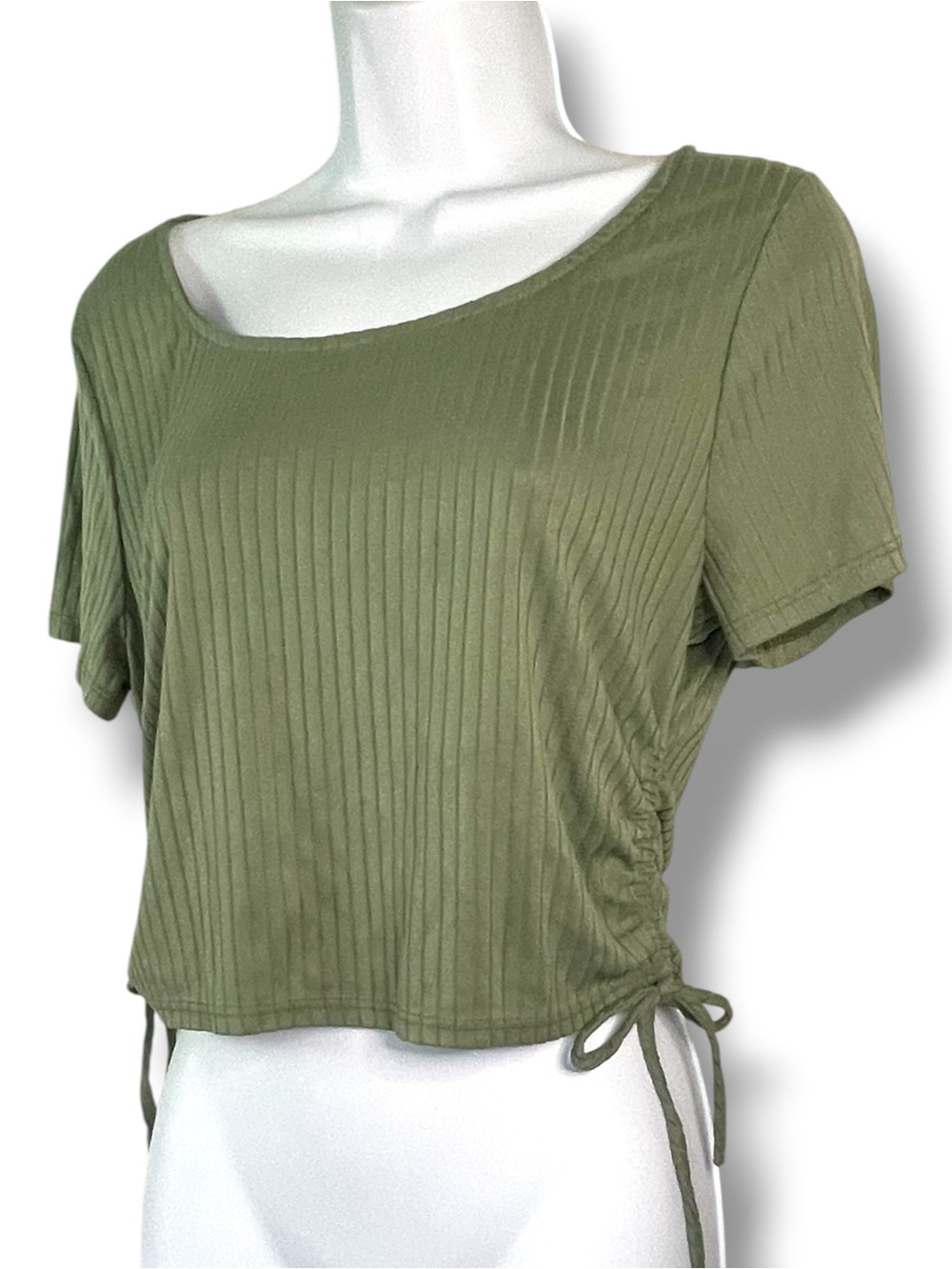 Olive Green Ribbed Side Ruched Crop Top Womens Short Sleeve Tee - Peachy Sunset